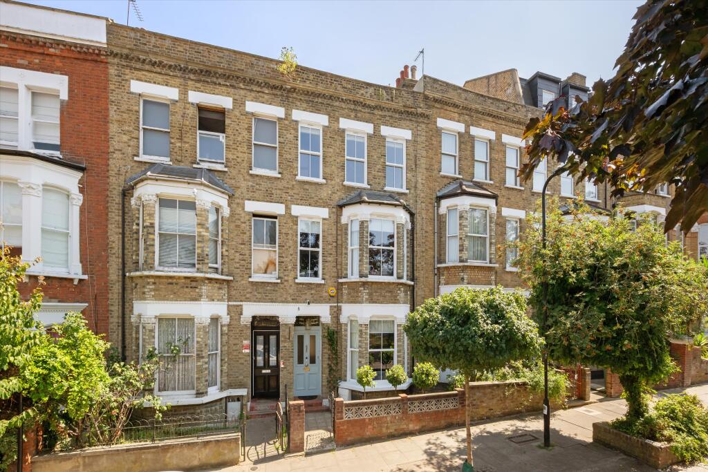 House in London, Kilburn - View 4