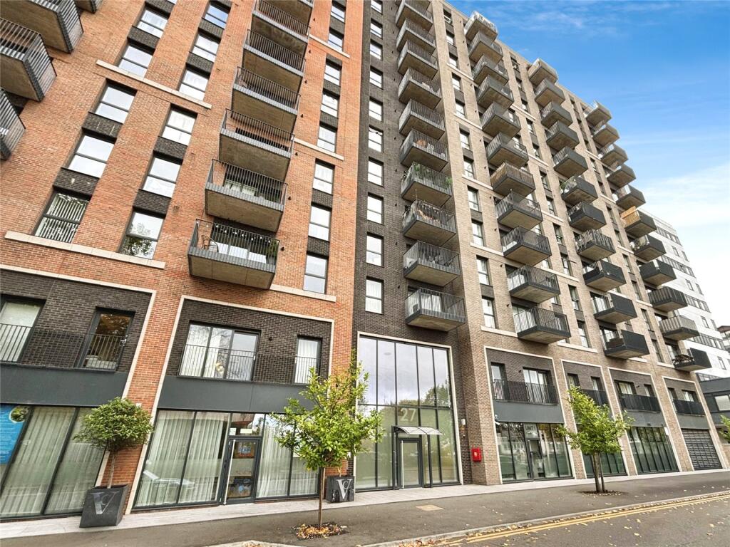 Main image of property: Victoria Avenue, Southend-on-Sea, Essex