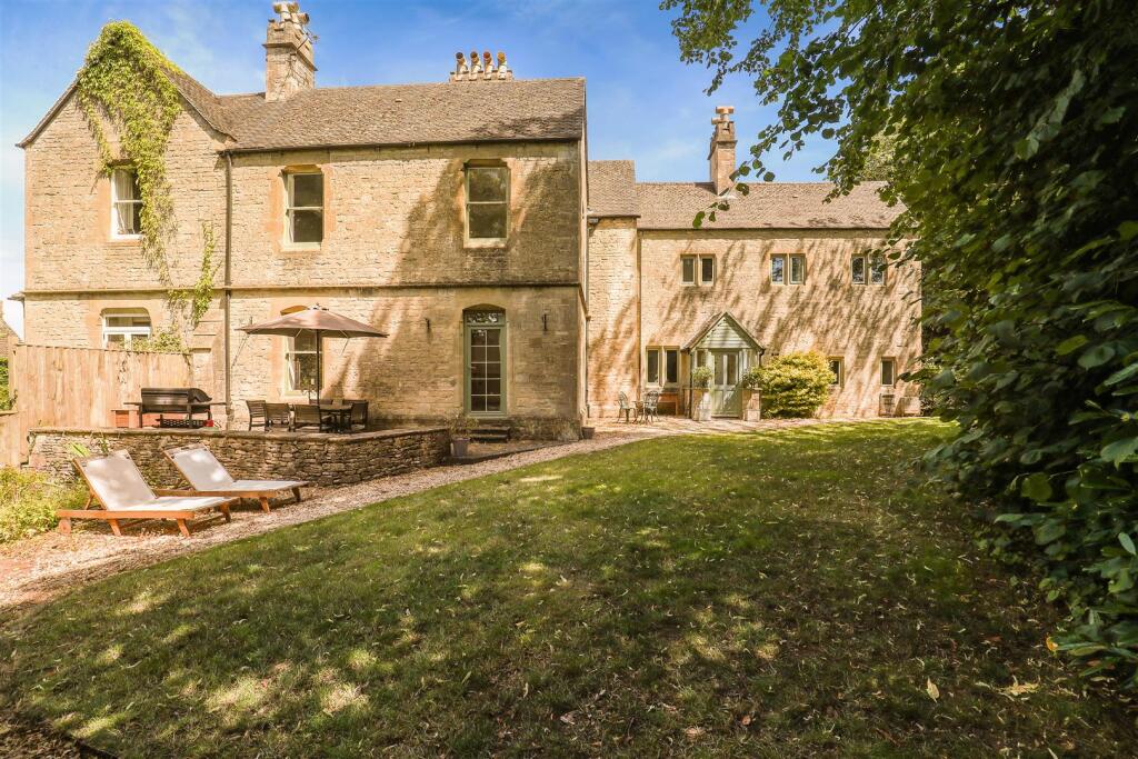 Main image of property: Eastcombe, Stroud