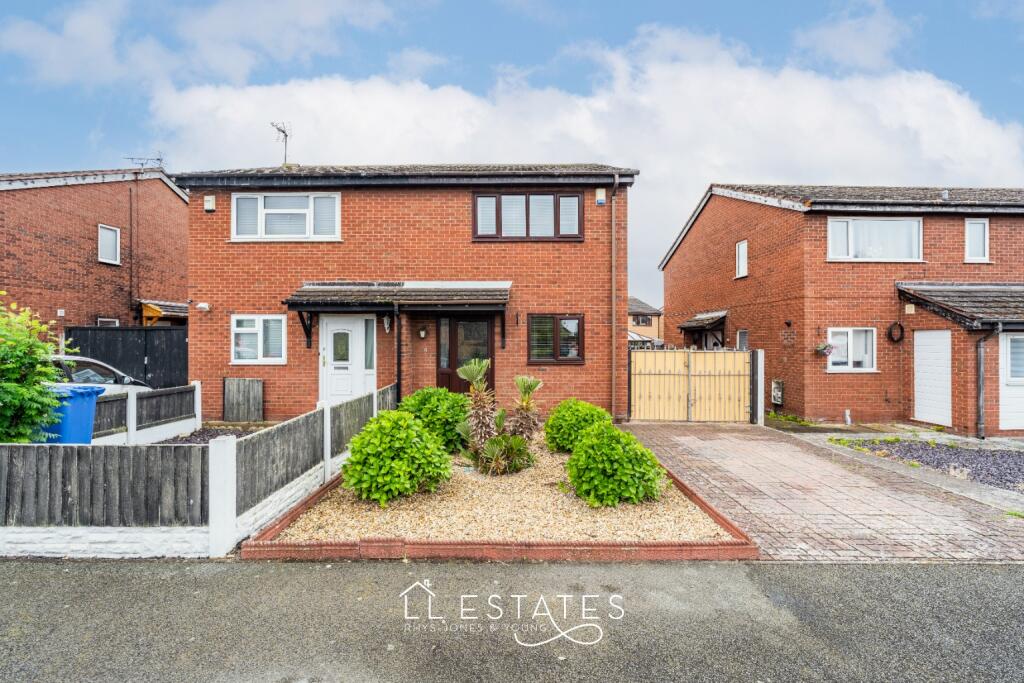 2-bed semi-detached on Merion Close, Rhyl, £175,000