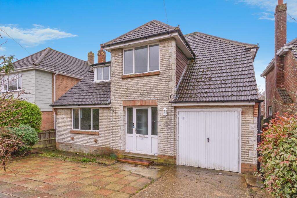 Main image of property: Foxes Close, Waterlooville, Hampshire, PO7