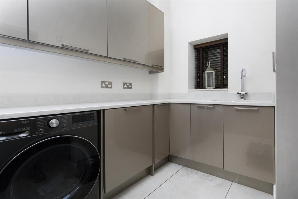 Additional image 18 of The Beeches, Birkenshaw, Bradford