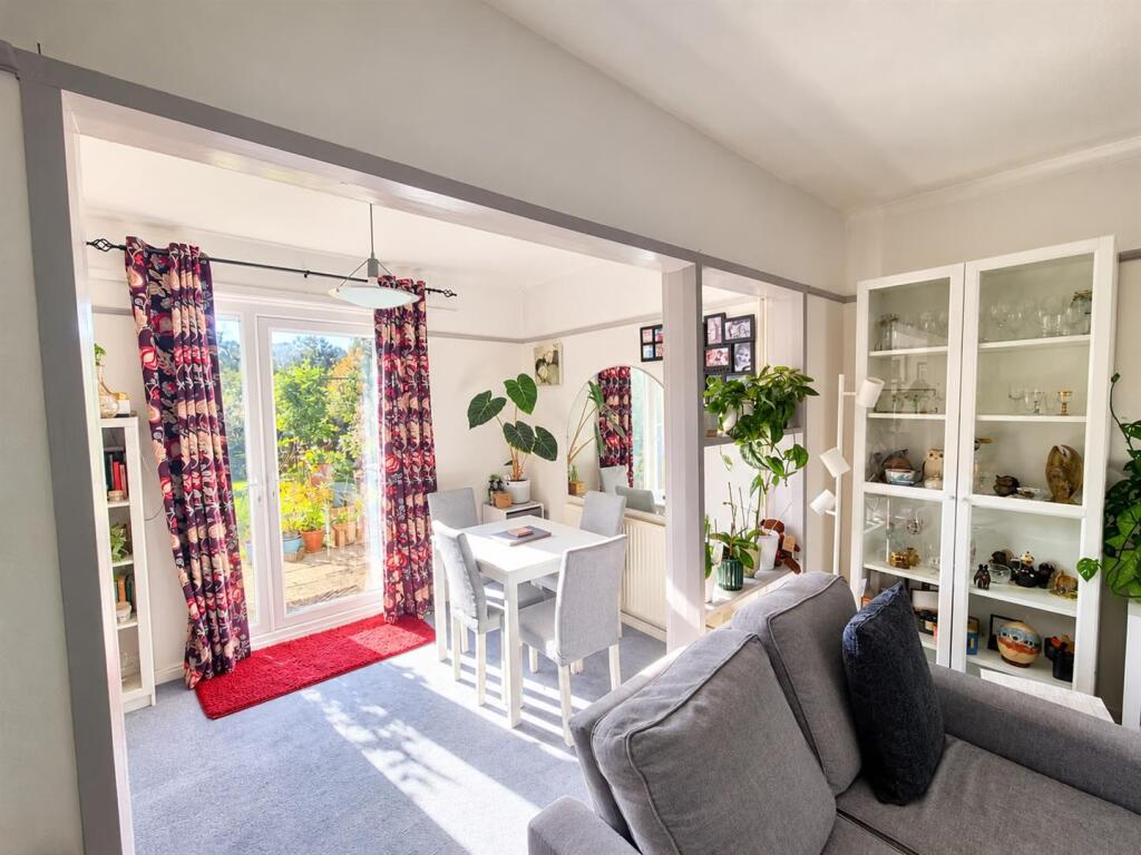 Green Crescent, Gosport photo 3