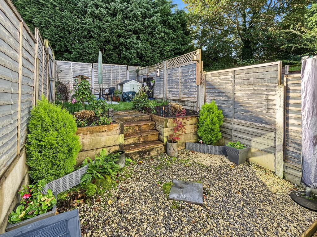 Hollins Lane, Bury, BL9 photo 2