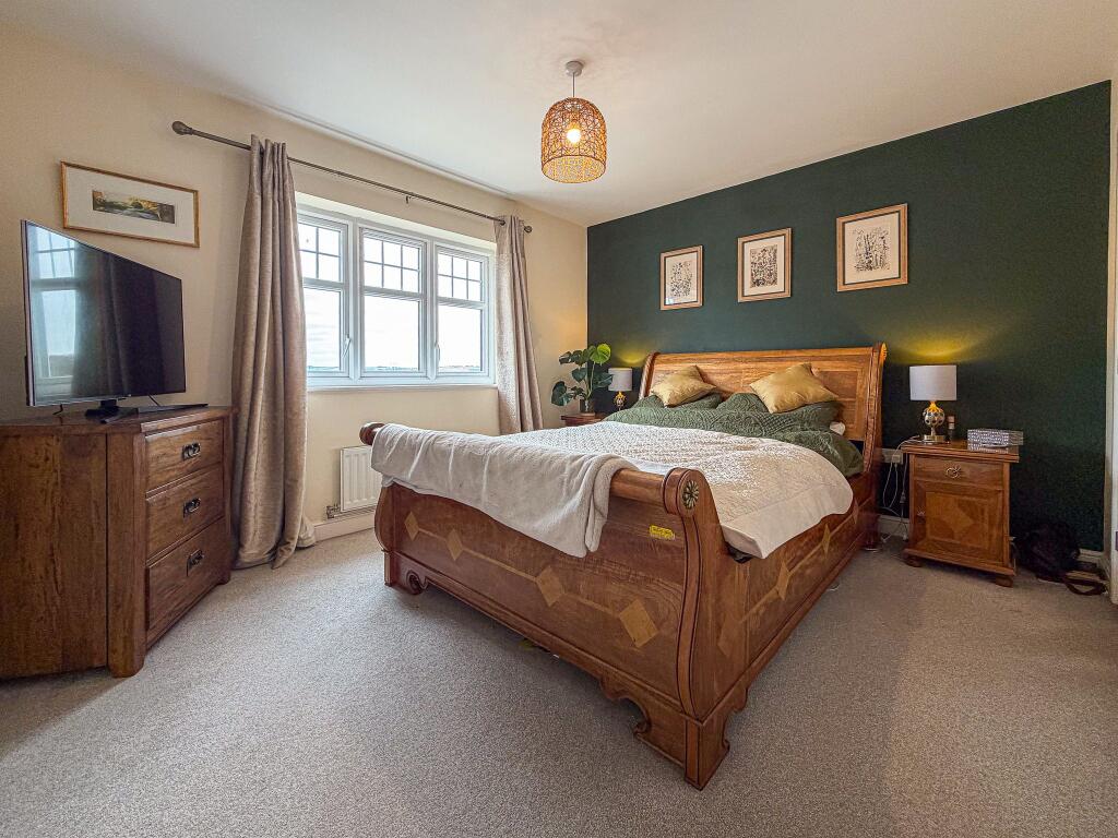 House in Consett, The Woodlands, Blackhill - View 4