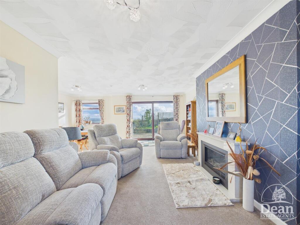 Bailey Hill, Yorkley, Lydney photo 4