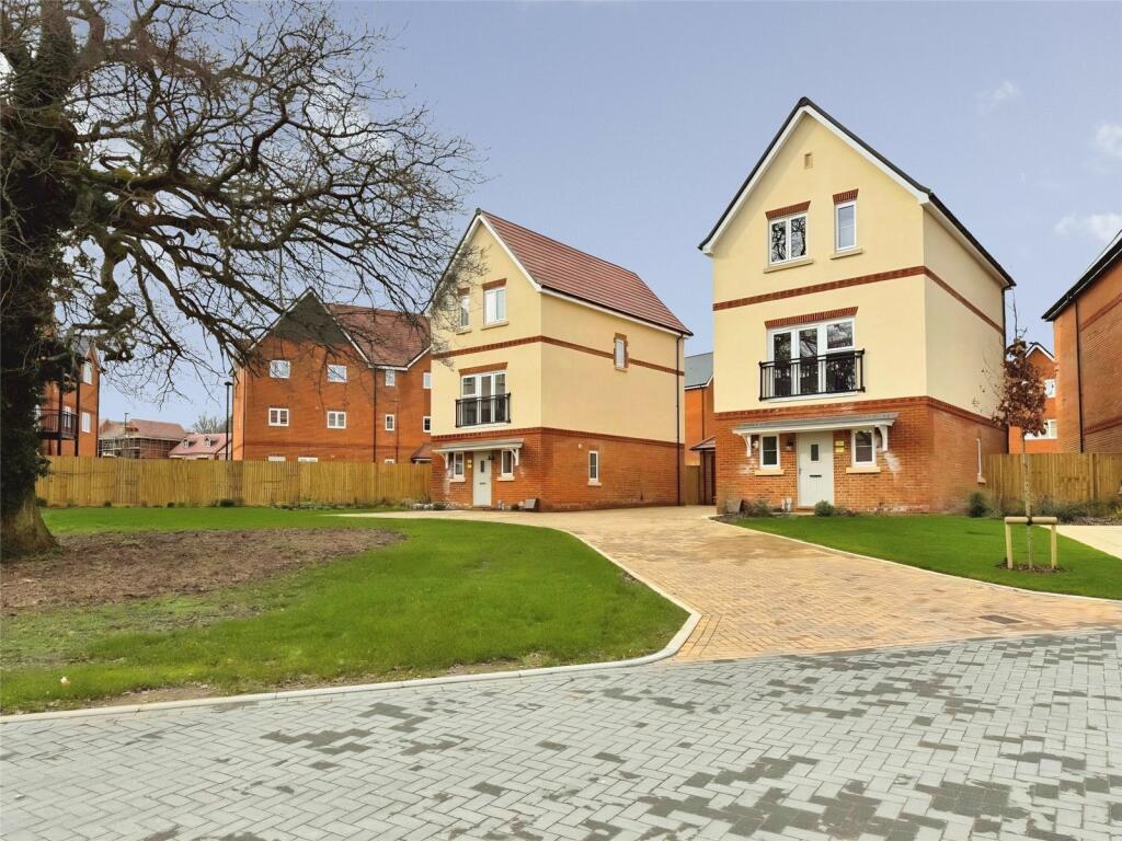 Main image of property: Abbey Barn Park, Abbey Barn Lane, High Wycombe