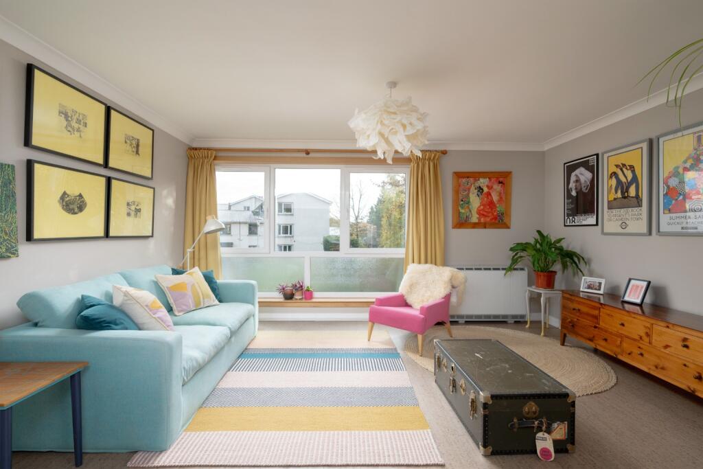 Apartment in Edinburgh, Trinity - View 2