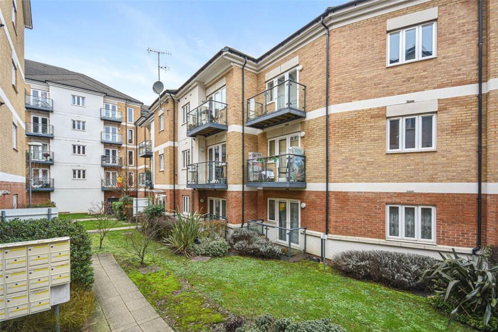 Main image of property: Ley Farm Close, Watford, WD25