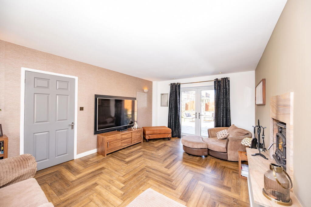 Hartcliffe View, Thurgoland, Sheffield, S35 7BD photo 3