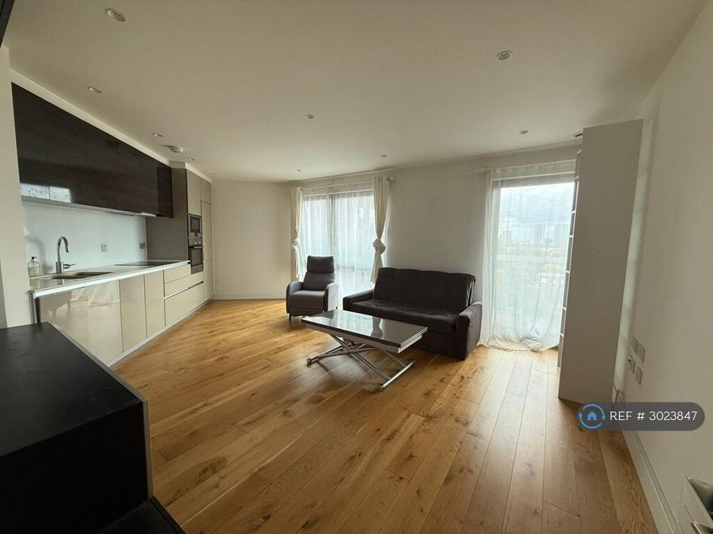 Apartment in London - View 3