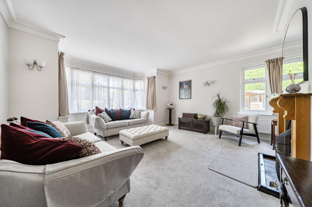 House in Portsmouth - View 3