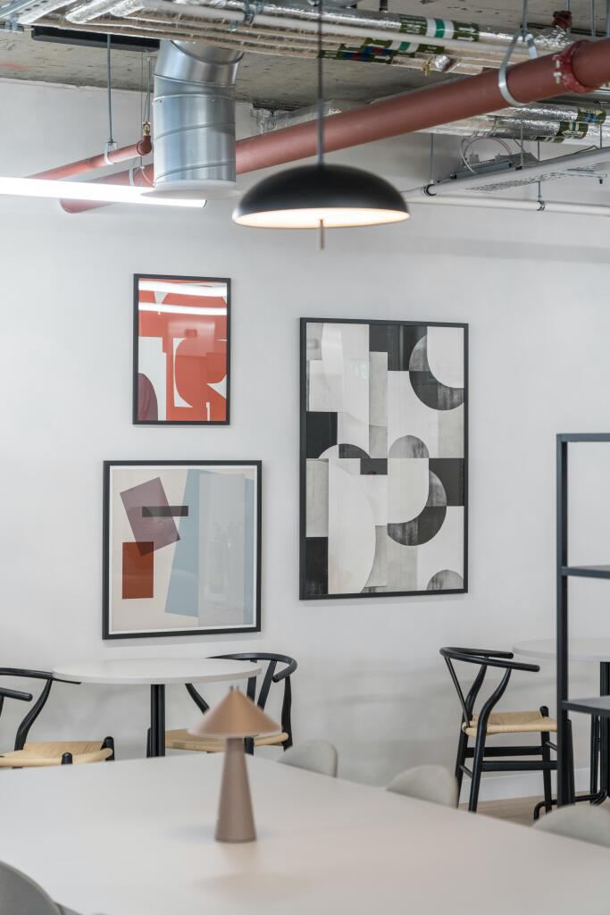 9th Floor - Fitted & Furnished