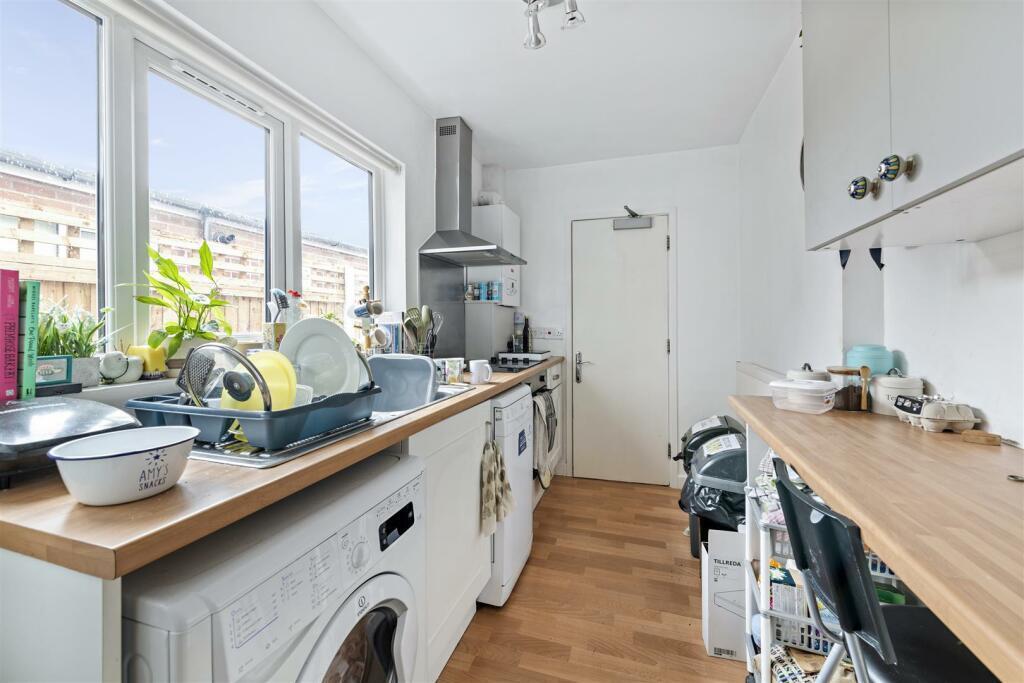 Main image of property: Warwick Street, Nottingham