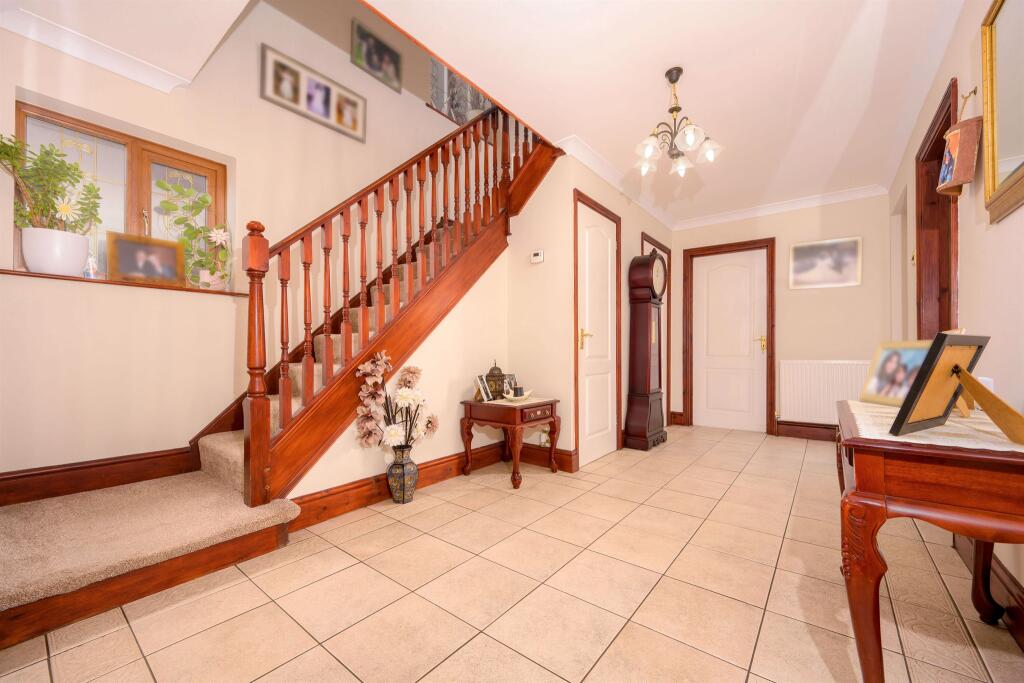 House in Kettering, Avondale - View 5