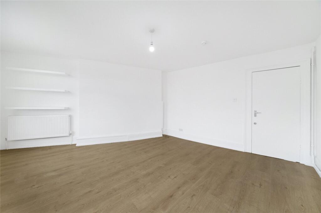 Apartment in London - View 5