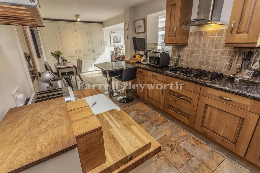 House in Preston - View 5
