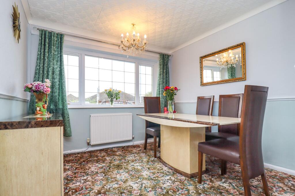 House in Cuerdley Cross, Penketh - More