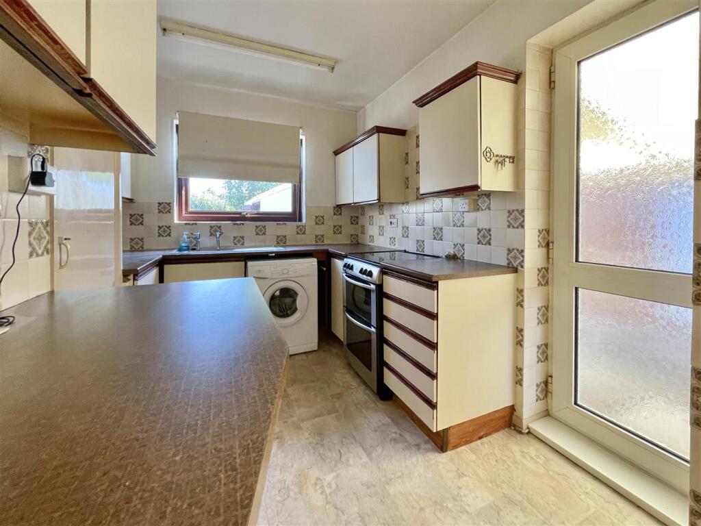 House in Dorchester - View 4