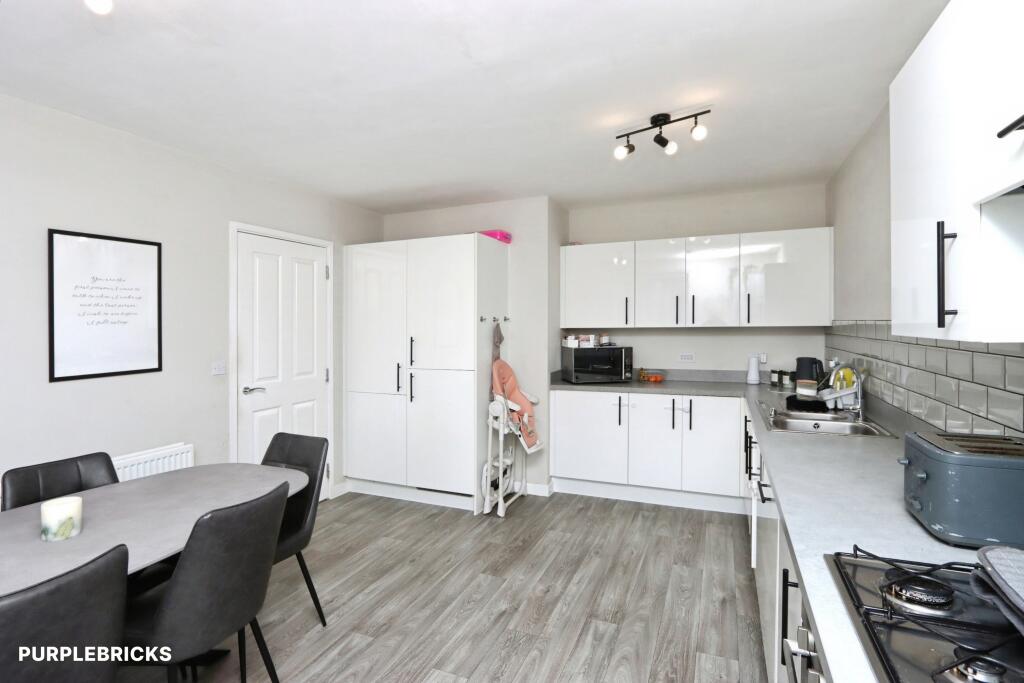 Queen Mary Road, Sheffield, S2 photo 4