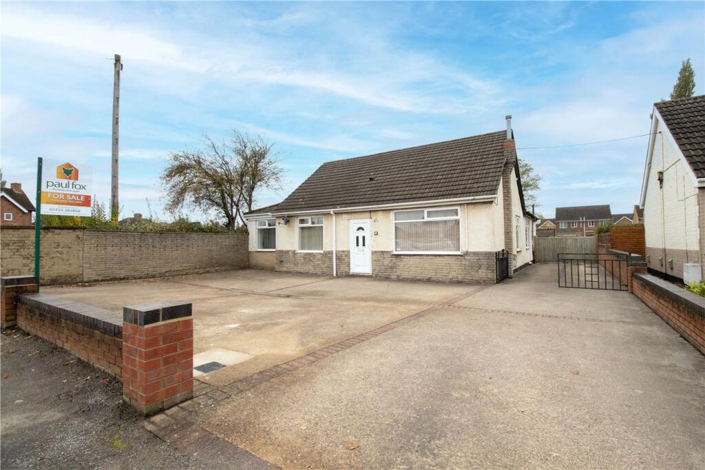 4-bed detached on Scotter Road, Scunthorpe, DN15, £270,000
