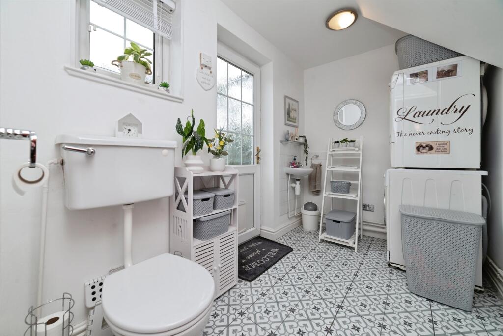 House in Hull, Kingston upon Hull - More