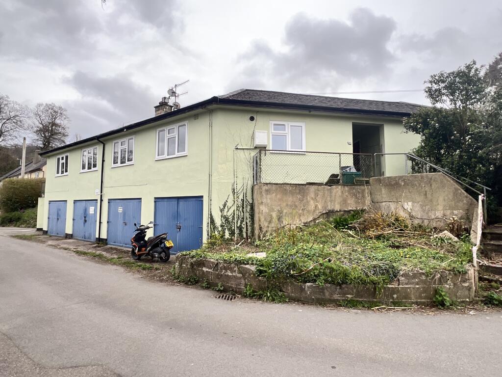 Main image of property: 34 Orchard Meadow, Chagford, Newton Abbot, Devon TQ13 8BP