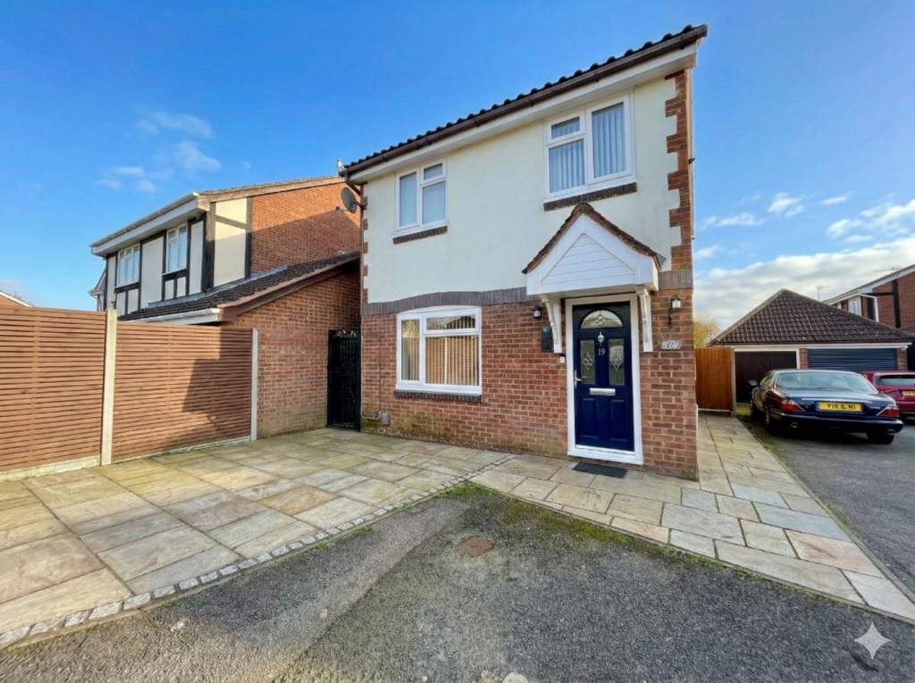 Main image of property: Hawkfields, Luton, LU2 7NN