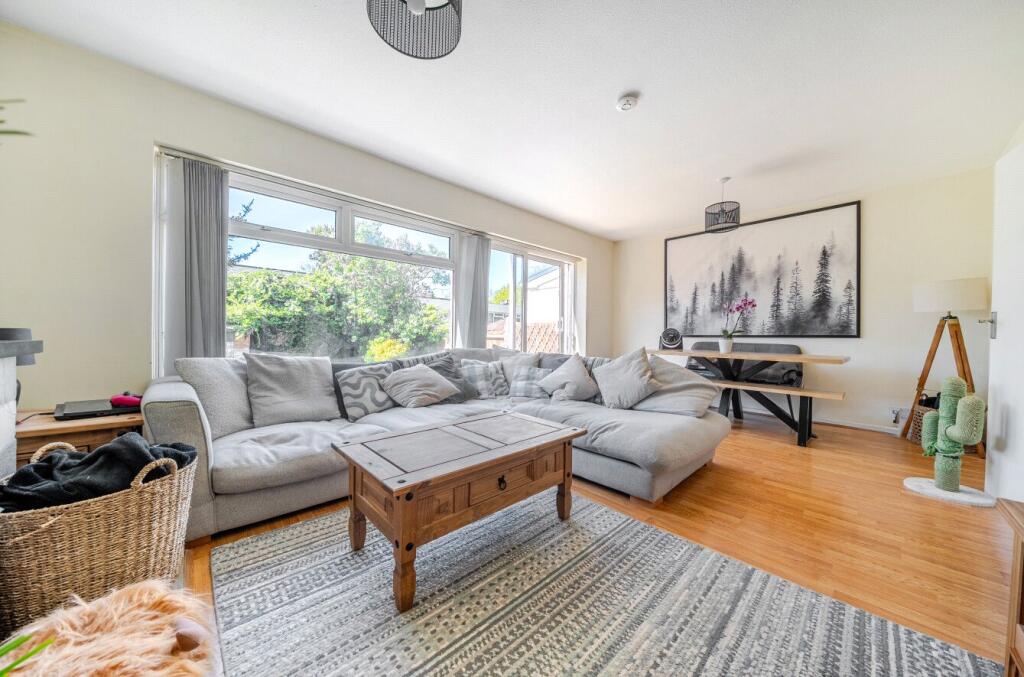 House in London - View 5