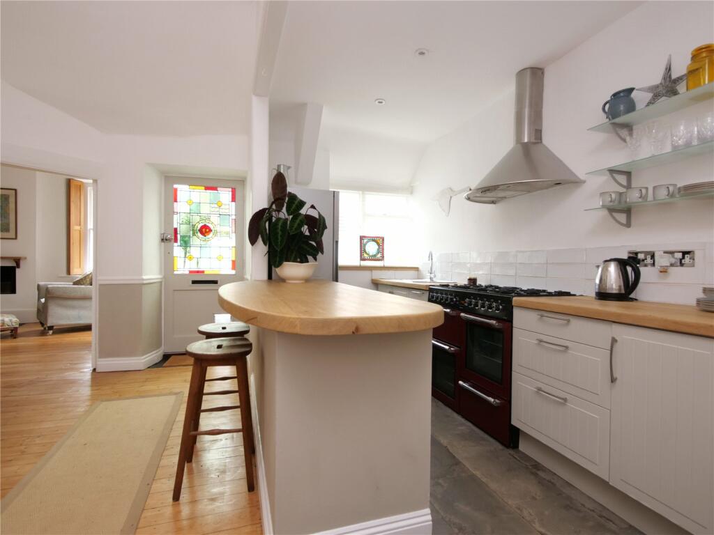 Additional image 2 of Stunning Two Bedroom Flat in Wells, Somerset