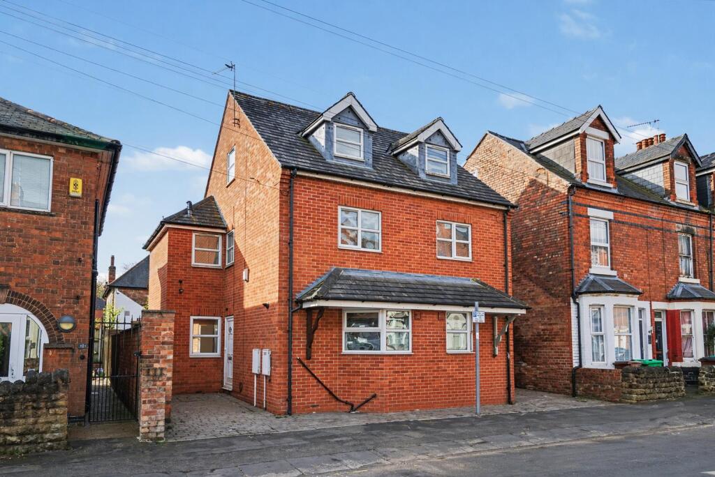 Main image of property: Turney Street, West Bridgford, NG2 2LG