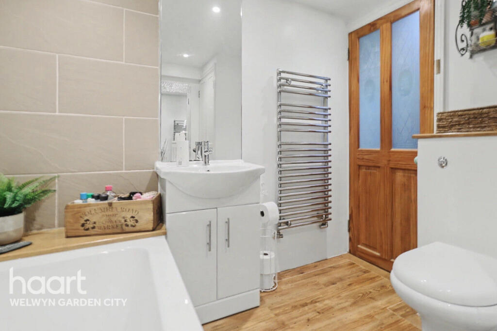 Additional image 9 of Codicote Road, Welwyn