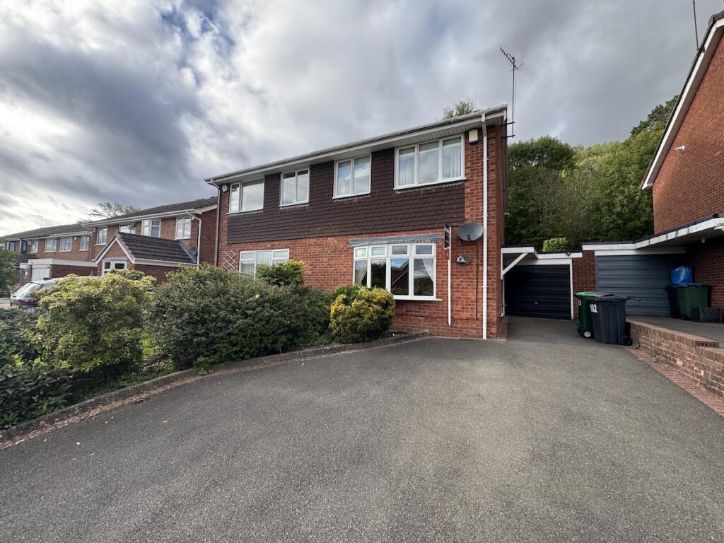 Main image of property: HALESOWEN - Chatsworth Road