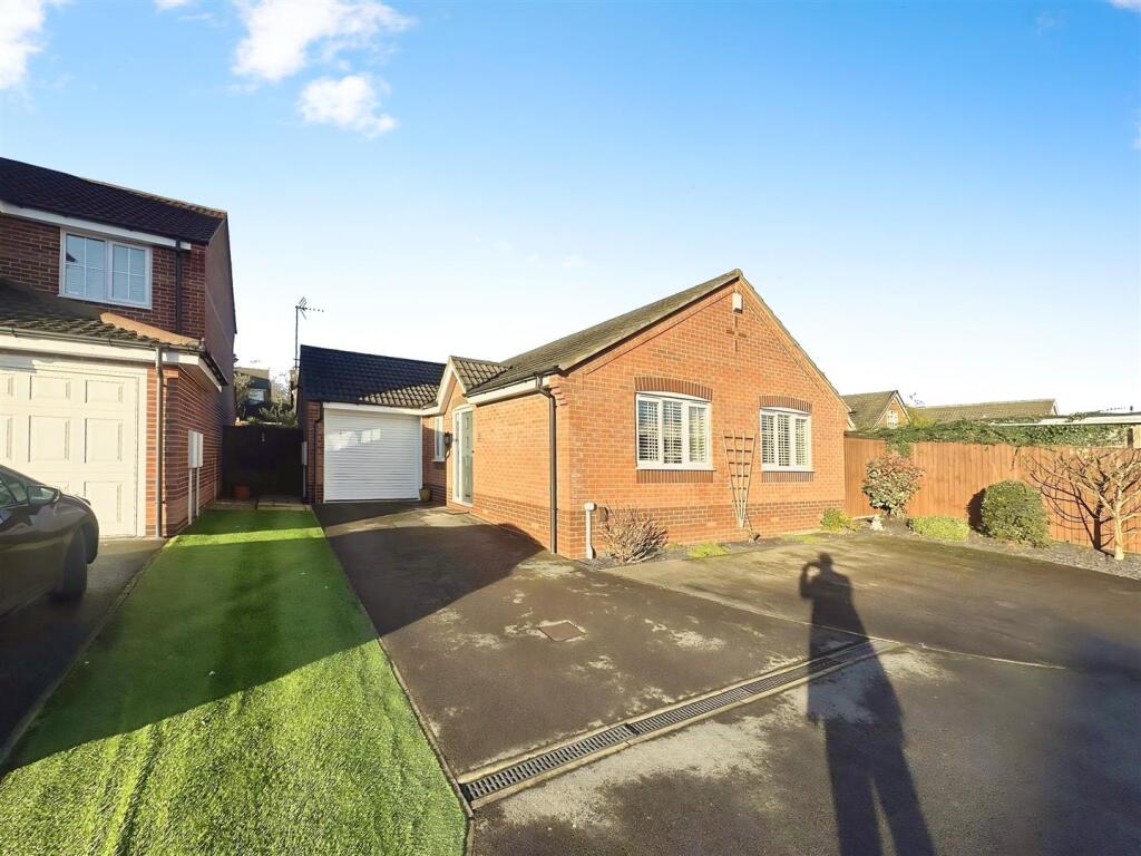 Main image of property: Hanover Close, Forest Town, Mansfield