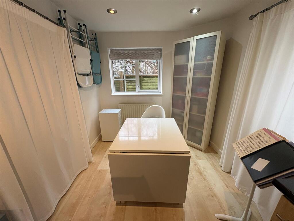 Additional image 4 of Fieldway, Clayton