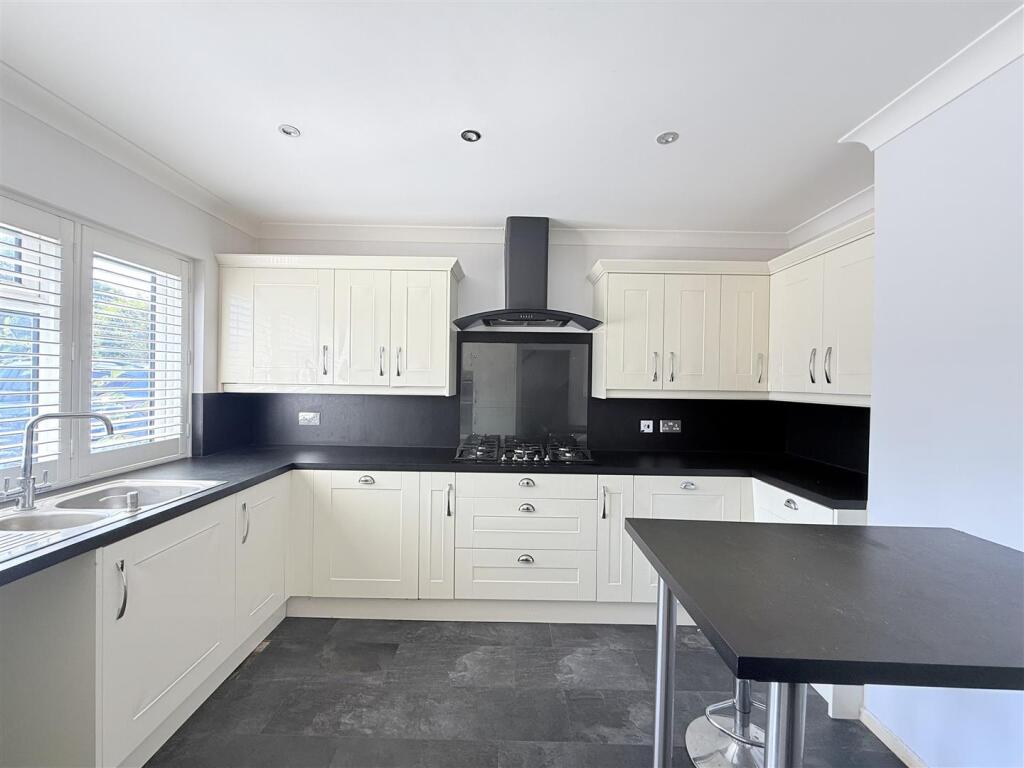 House in Clacton-on-Sea, Great Clacton - View 4