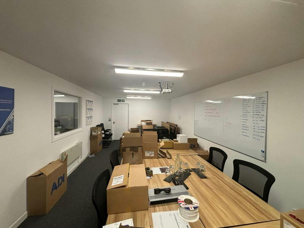 PHOTO-2026-04-01-08-25-32 5.jpg