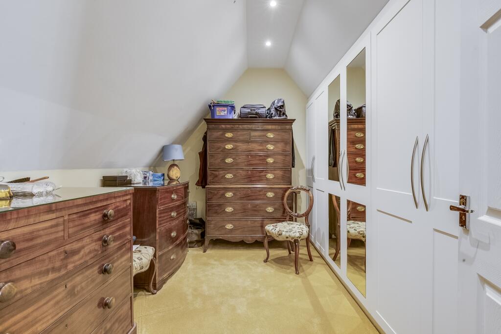 Additional image 12 of Wendover Drive, Welwyn, AL6