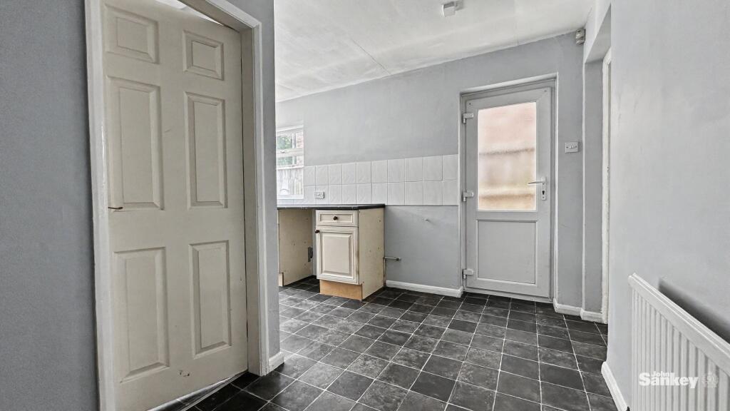 Carter Lane, Mansfield, NG18 - More