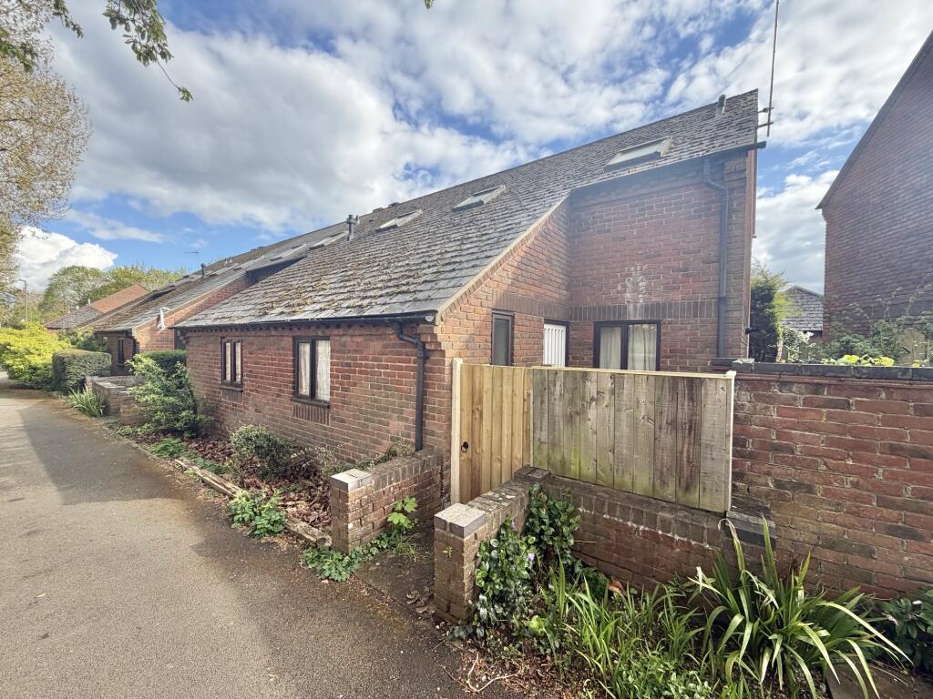 Main image of property: Thames Street, Oxford