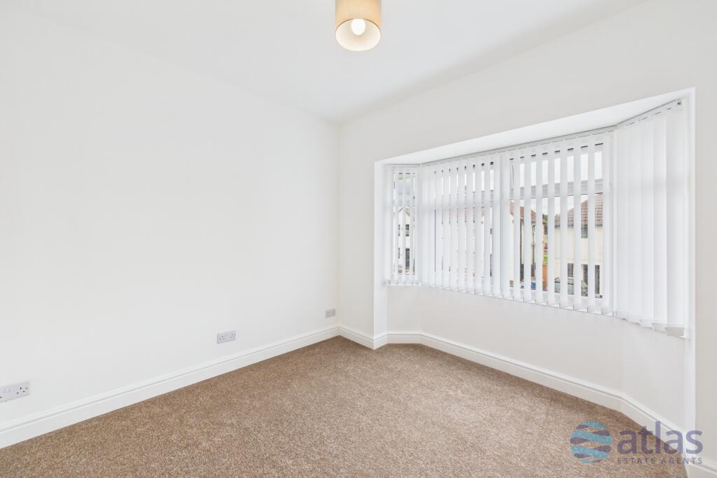 3 bedroom semi-detached house for rent