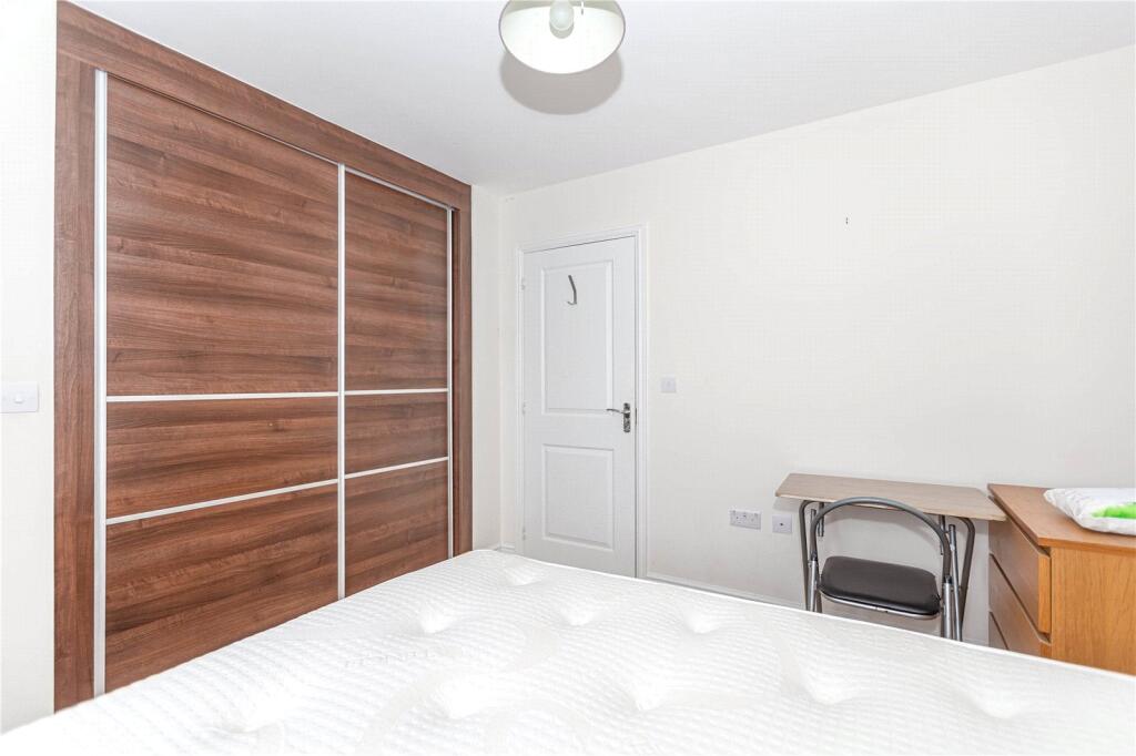 1 bedroom semi-detached house for rent