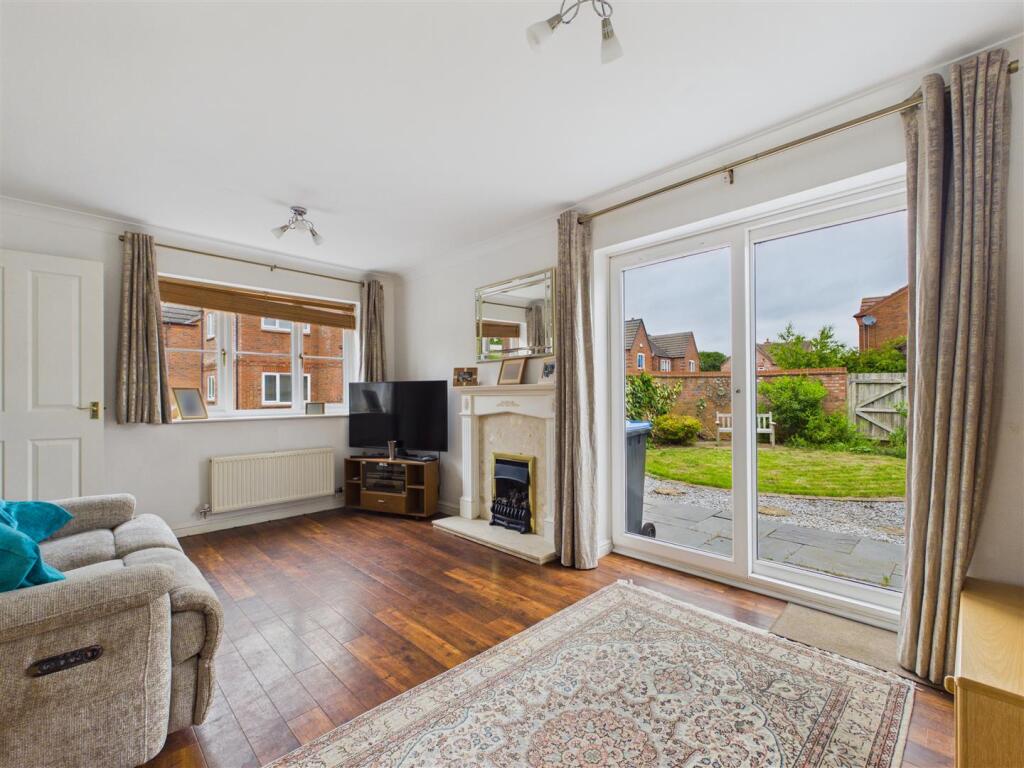 House in Stratford-on-Avon, Wellesbourne CP - View 5