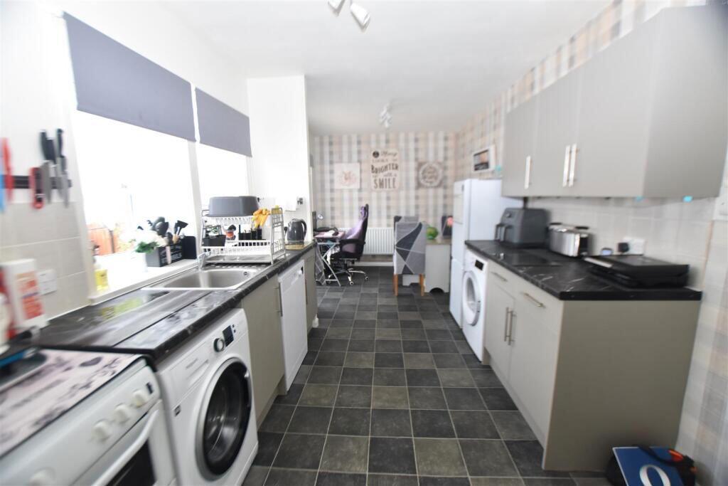 House in Bicester - View 4