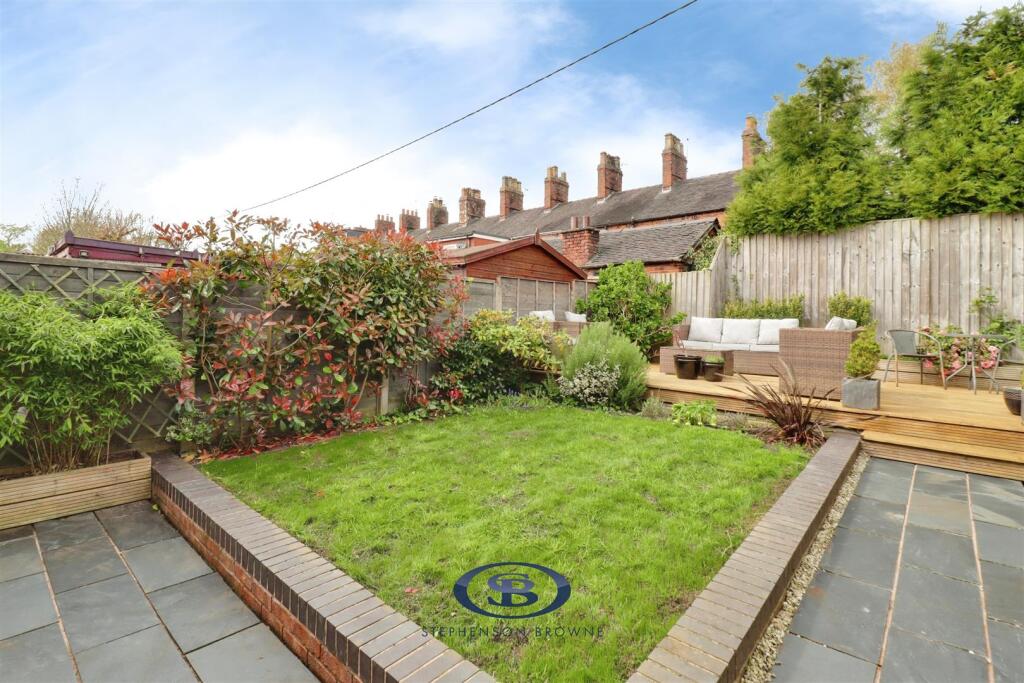 Brookland Drive, Sandbach - More