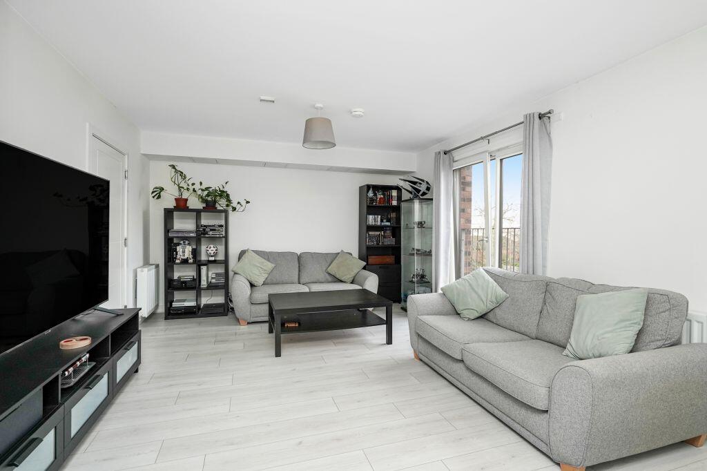 25/15 Muirhouse Parkway, Muirhouse, Edinburgh, EH4 5JG photo 2