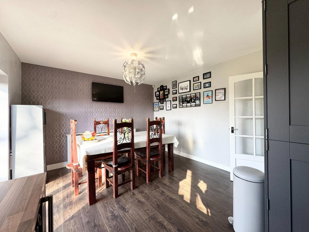 House in Barnsley, South Yorkshire - View 3