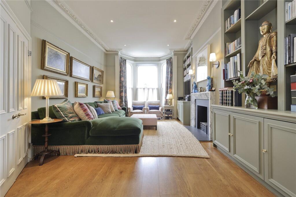 Apartment in London - View 5