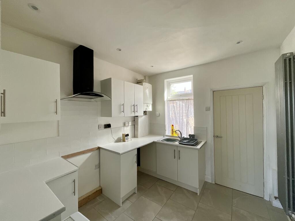 House in Nottingham - View 4