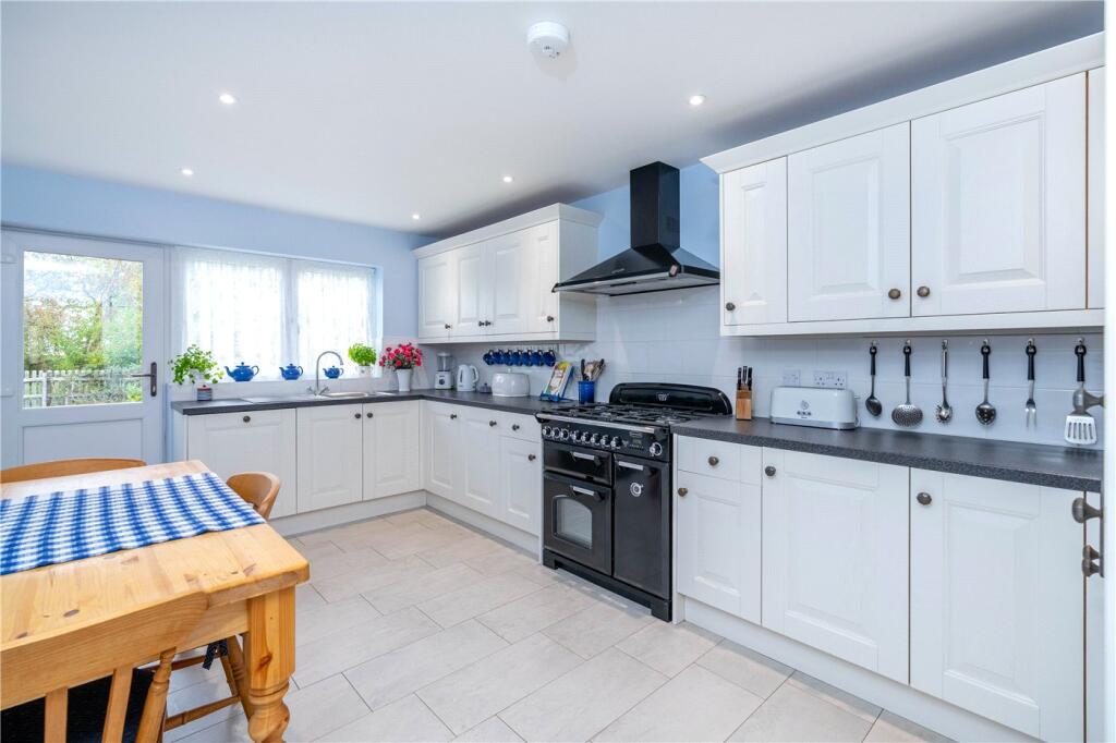 House in Nottingham - View 4